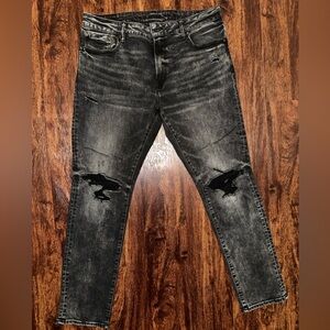 AE Outfitters Ripped distress jeans